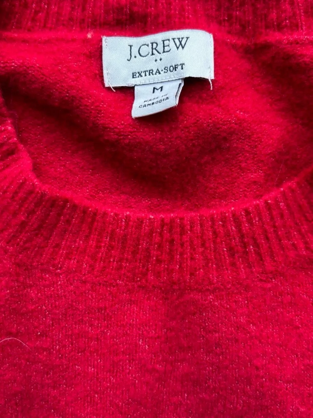 ✨ Red J.Crew extra soft sweater in size M✨